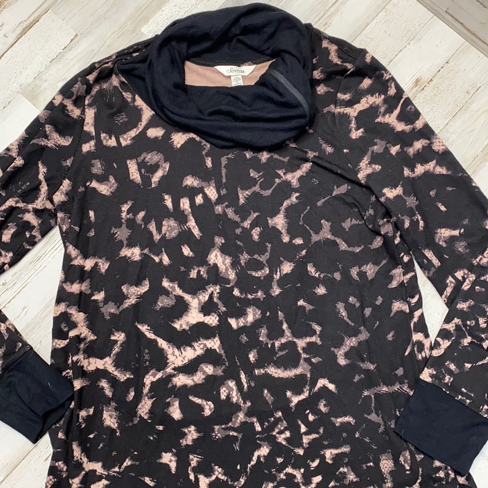 Soma animal print tunic sweater Med zipper detail